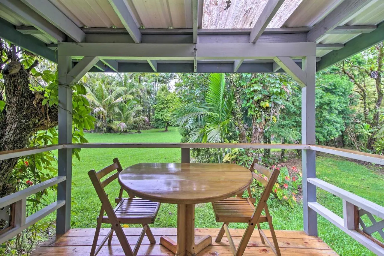 Idyllic Pahoa Paradise Hike, Swim And Explore! location
